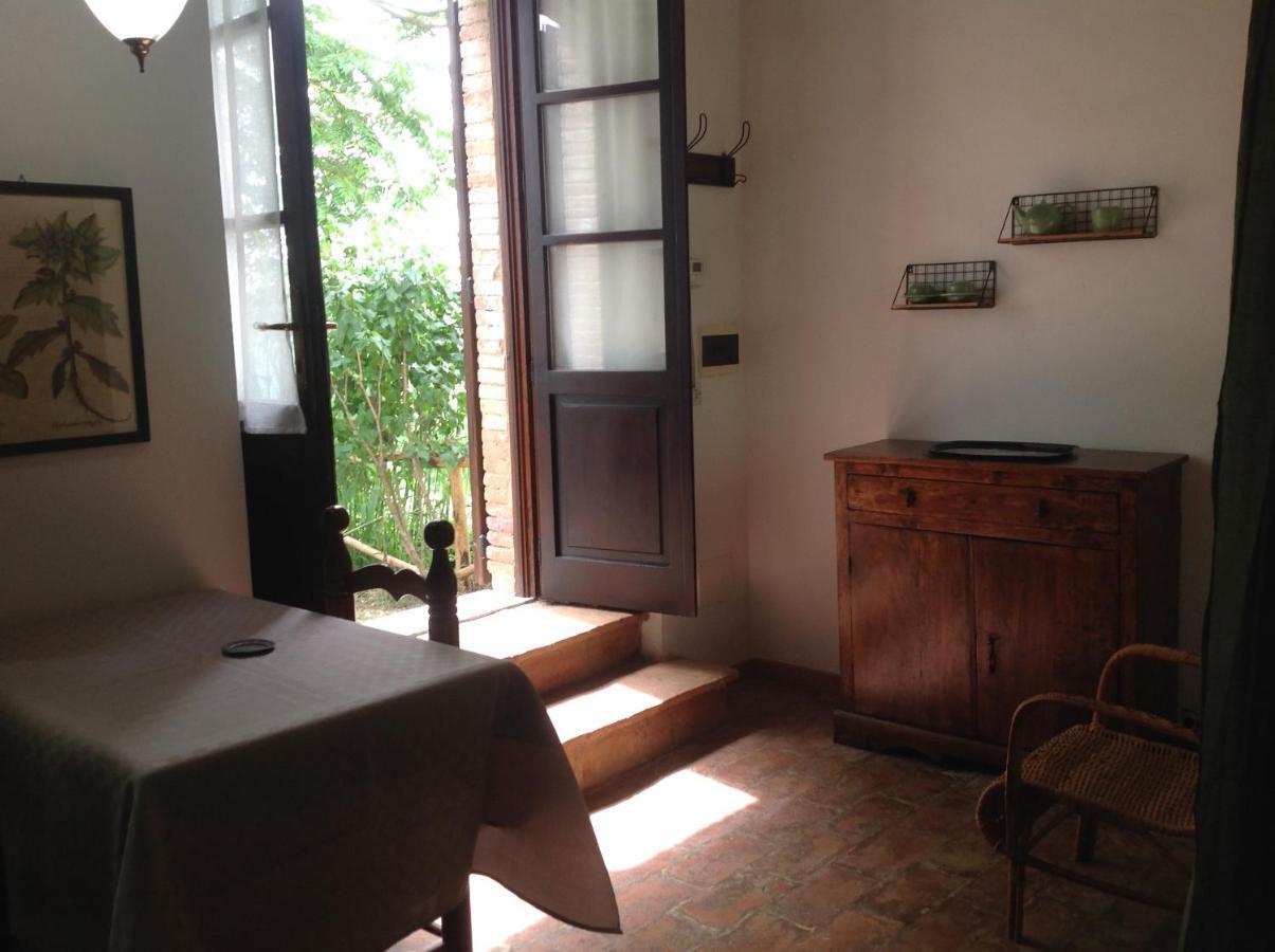 Agriturismo Podere Luchiano アメリア エクステリア 写真