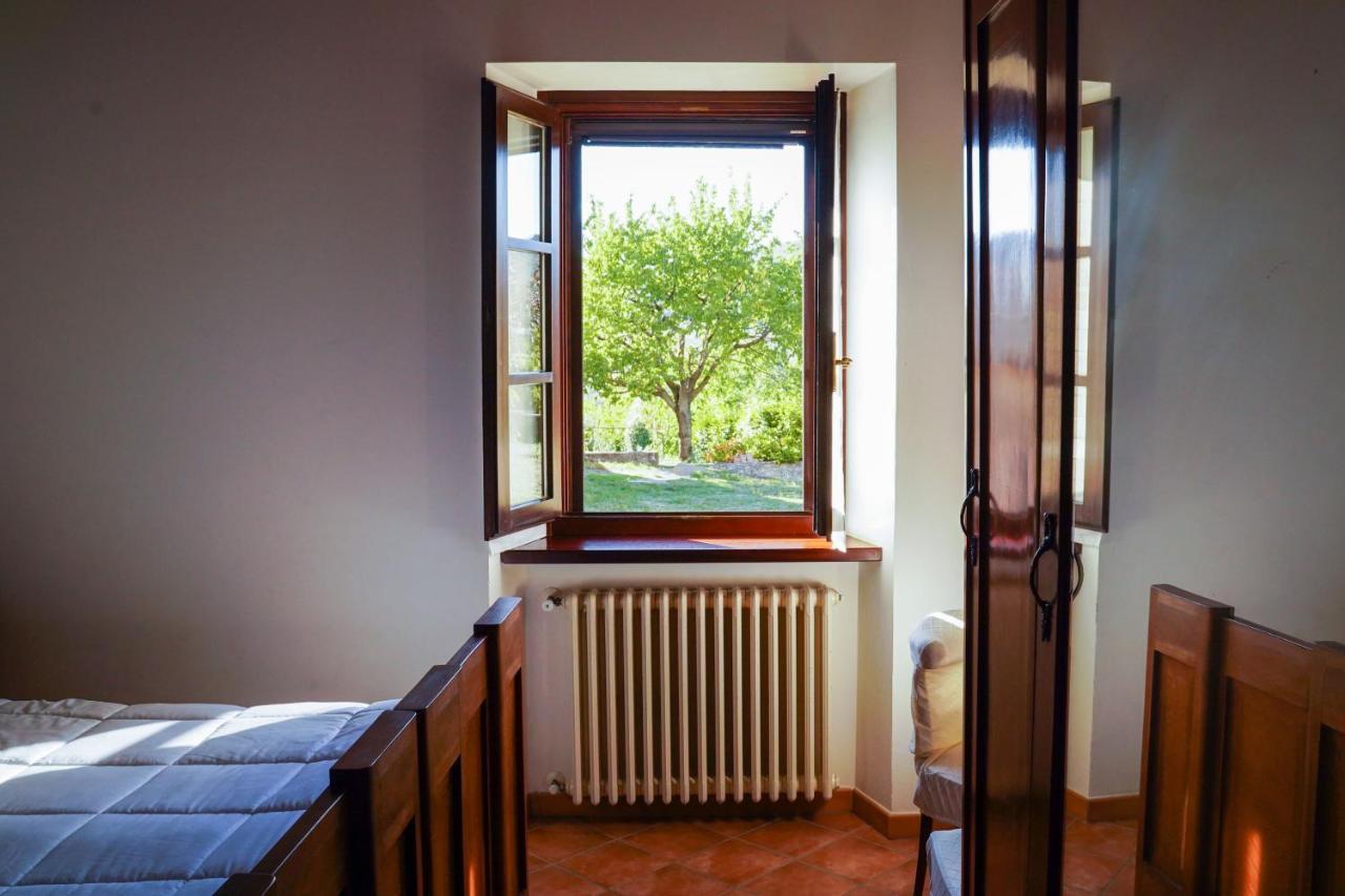 Agriturismo Podere Luchiano アメリア エクステリア 写真