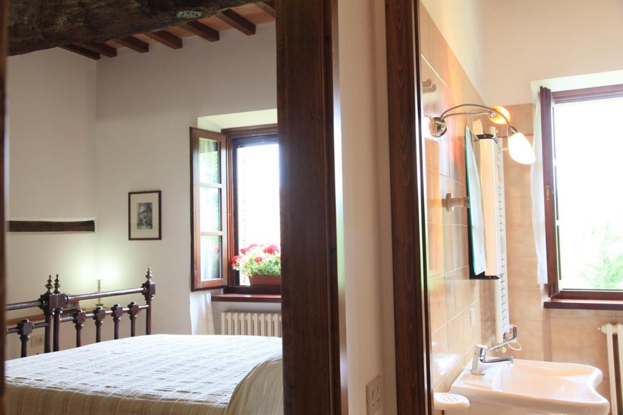 Agriturismo Podere Luchiano アメリア エクステリア 写真