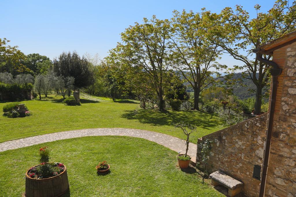 Agriturismo Podere Luchiano アメリア エクステリア 写真
